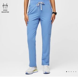 NWT Figs High Waisted Yola Petite 2.0 Scrub Pants XS